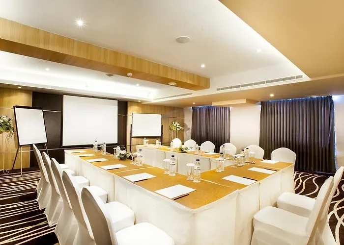 H Sovereign Bali 4*