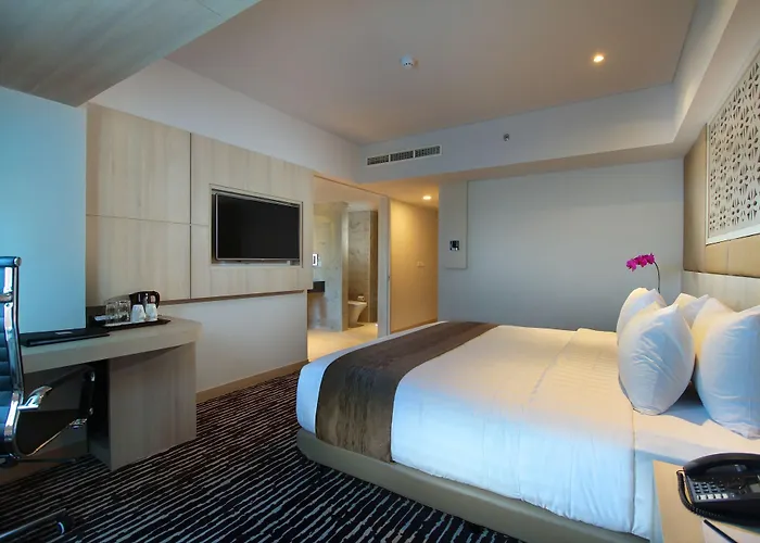 H Sovereign Bali 酒店 4*