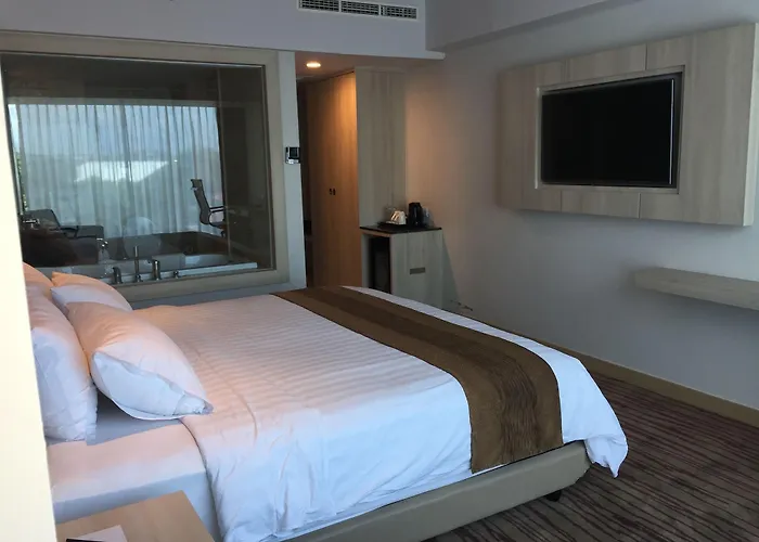 酒店 H Sovereign Bali