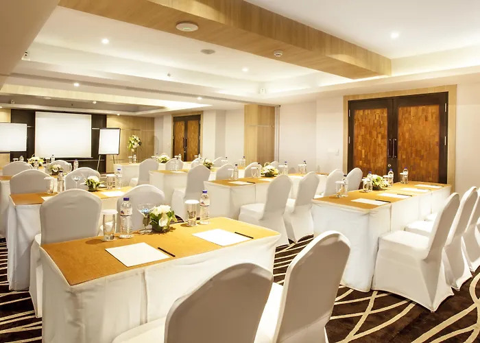 H Sovereign Bali 酒店 4*