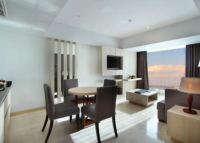 酒店 H Sovereign Bali 4*