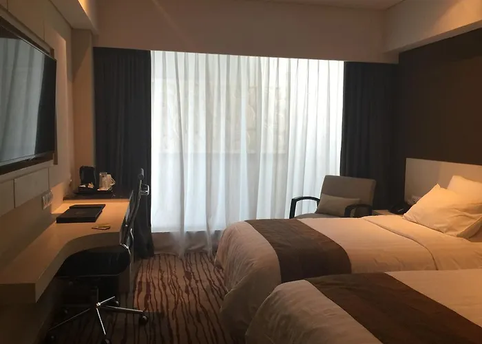 酒店 H Sovereign Bali 4*